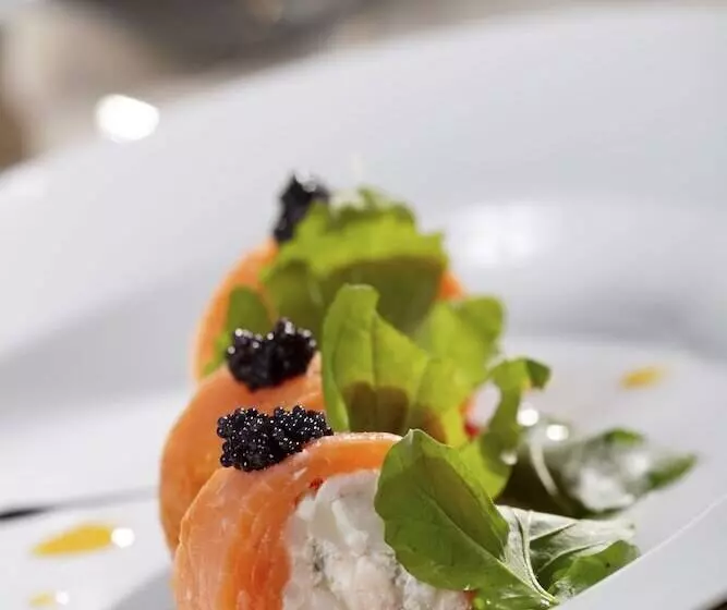 هتل Occidental Lac Tunis