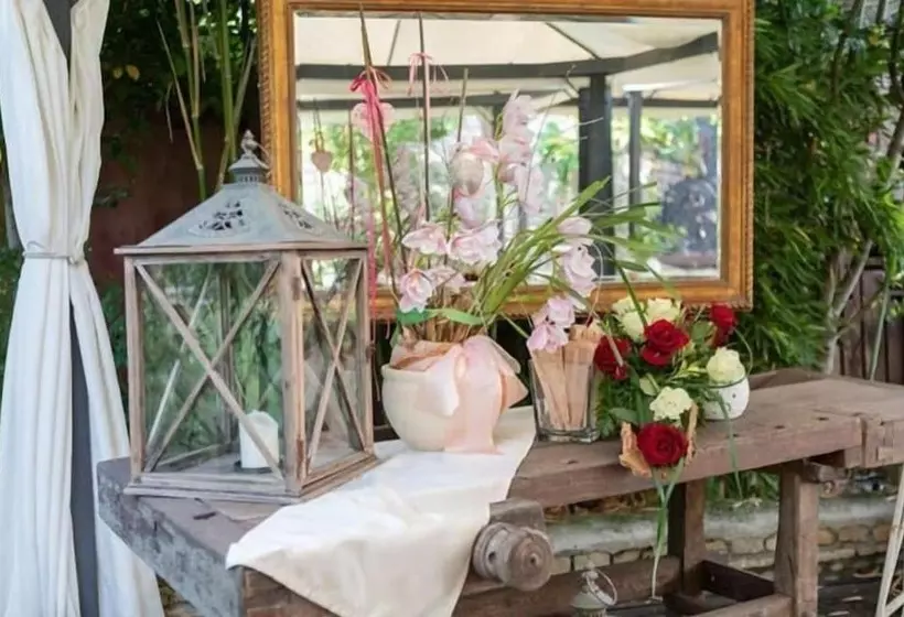 هتل Principato Di Ariis