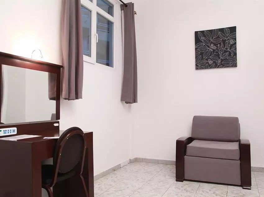 هتل Hôtel Du Plateau