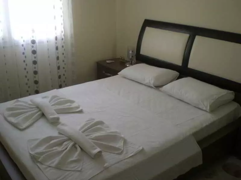 هتل روستایی Summer Breeze Apartments