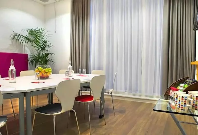 Sleeperz Hotel Newcastle