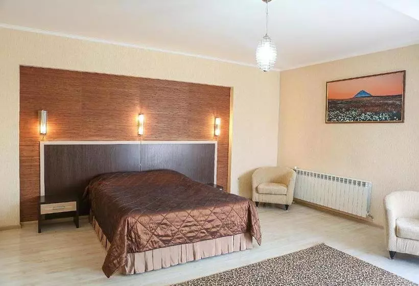 호텔 Stepnaya Palmira