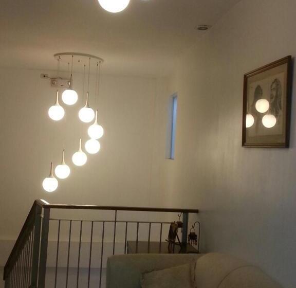 בית מלון כפרי The Center Suites