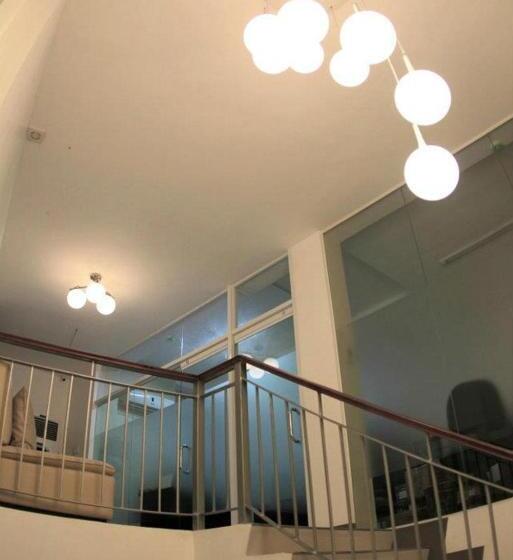 בית מלון כפרי The Center Suites