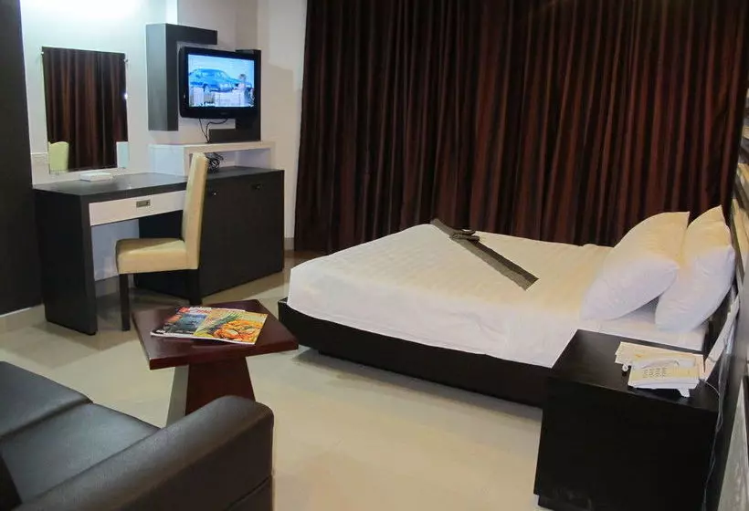 Hotel The Metropolis Suites Davao