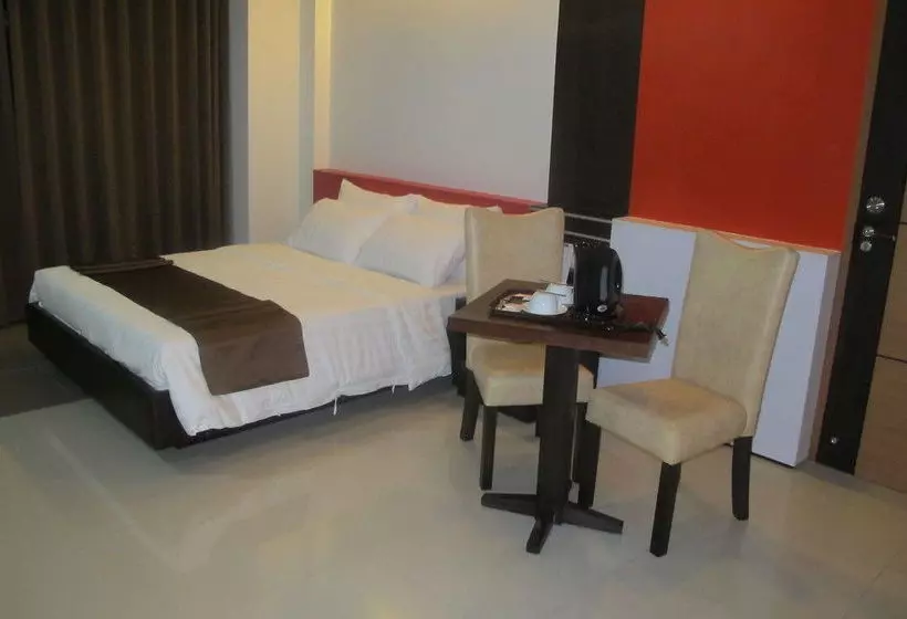 Hotel The Metropolis Suites Davao