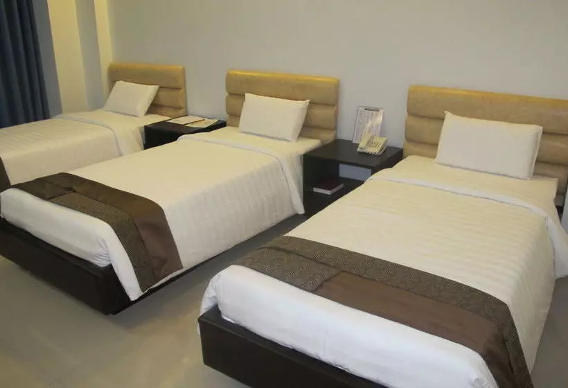 Hotel The Metropolis Suites Davao