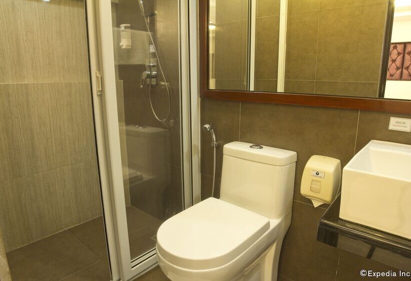 Hotell Victoria Court Las Piñas