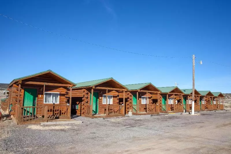 هتل Bryce Gatewayinn Cabins