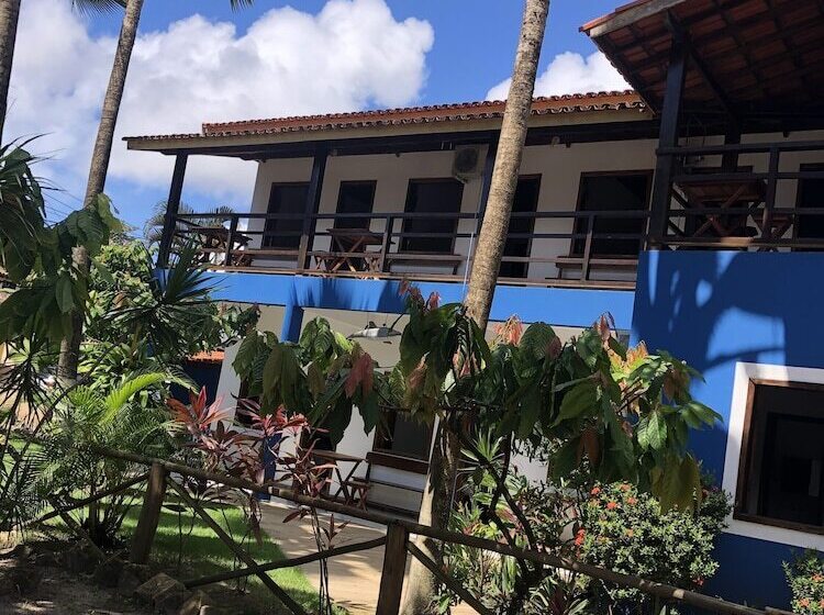 Отель Pousada Ponta Da Baleia