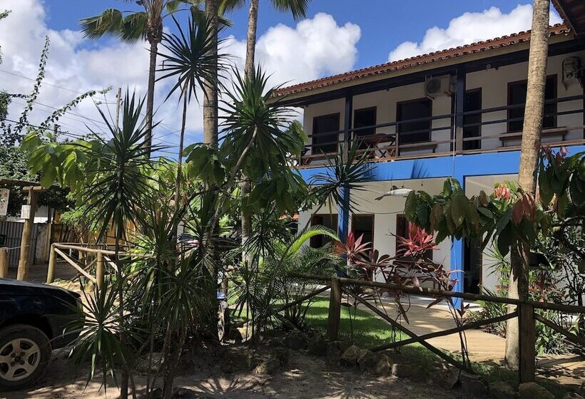 Отель Pousada Ponta Da Baleia