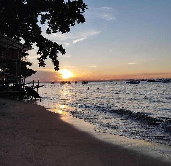 Отель Pousada Ponta Da Baleia