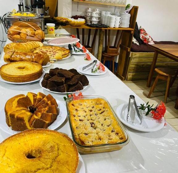 Отель Pousada Ponta Da Baleia