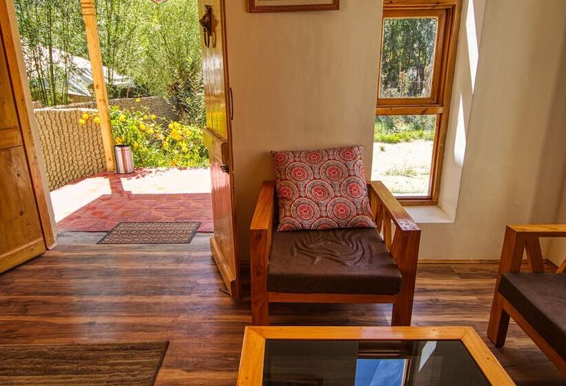 فندق Chalet Seabuckthorn