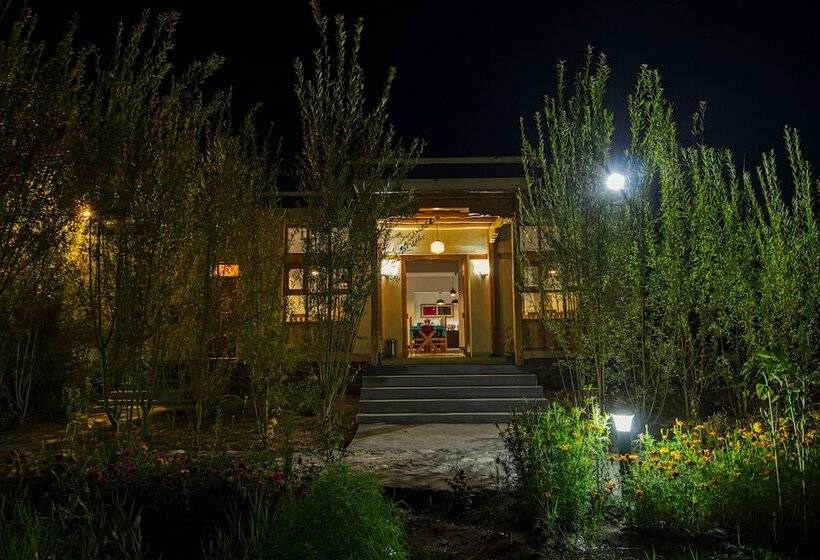 فندق Chalet Seabuckthorn