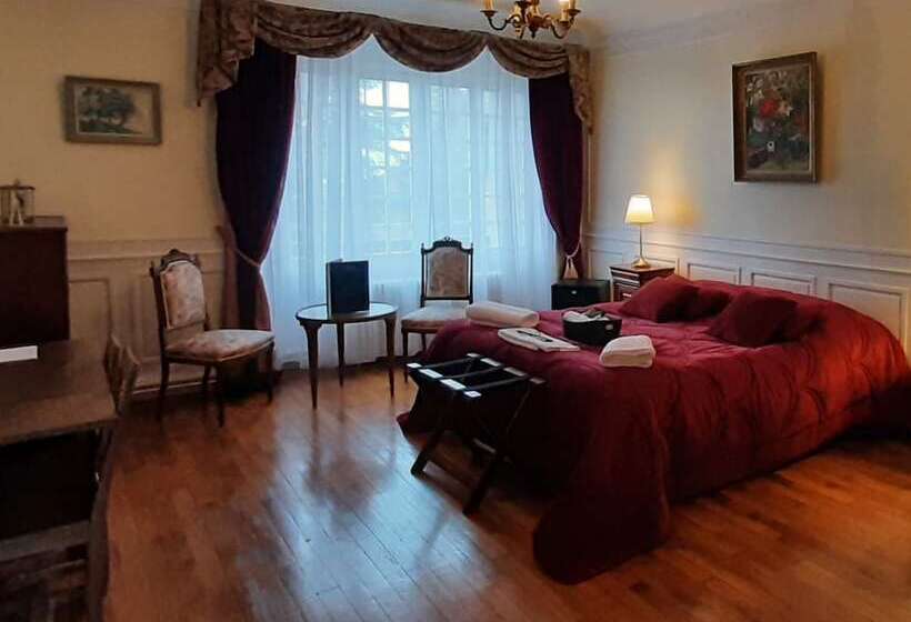 فندق Hattonchatel Château & Restaurant La Table Du Château