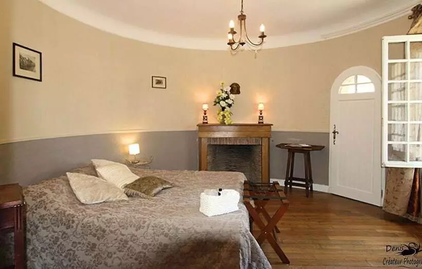 Hotelli Hattonchatel Château & Restaurant La Table Du Château