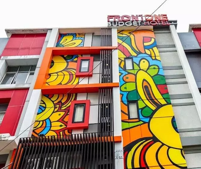 Hotelli Front One Budget Bekasi