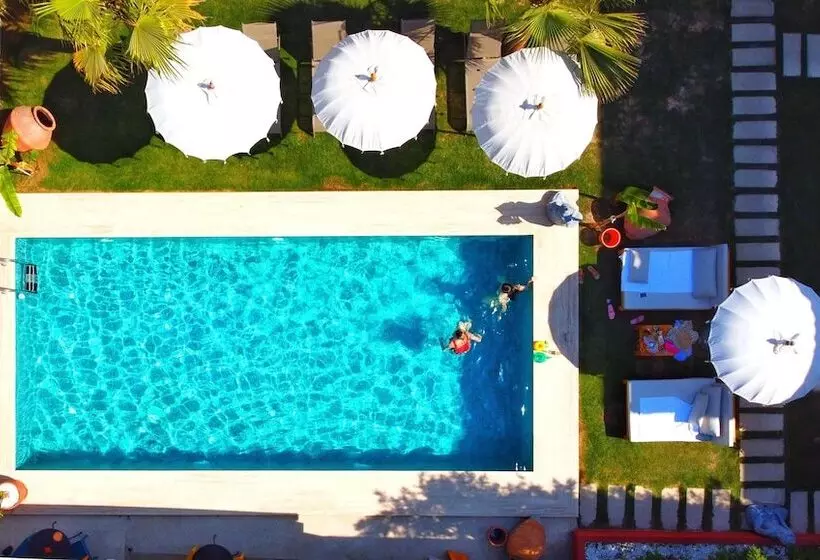 ホテル Jardin D'azur Alacati
