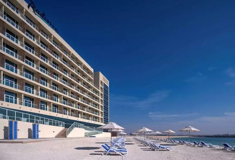 هتل Radisson Resort Ras Al Khaimah Marjan Island