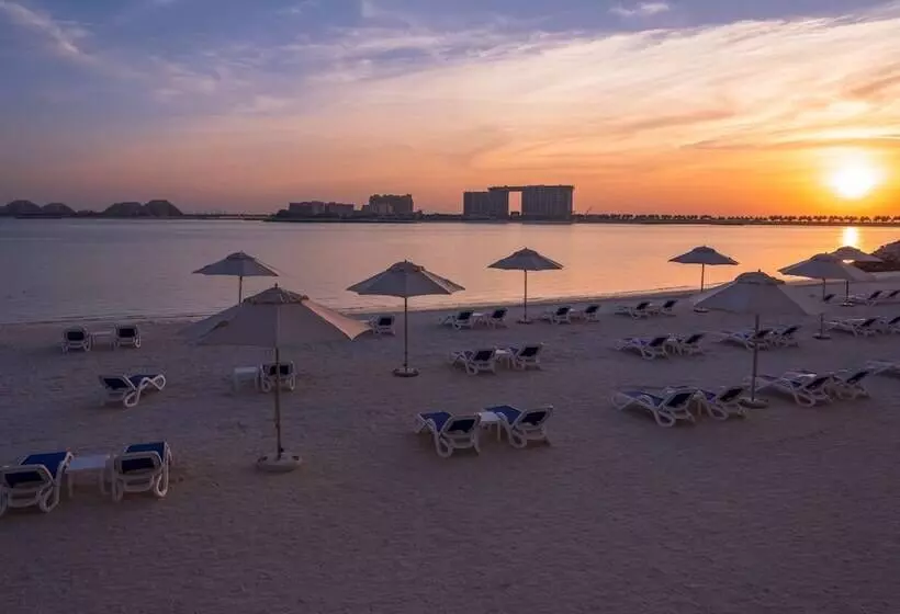 هتل Radisson Resort Ras Al Khaimah Marjan Island