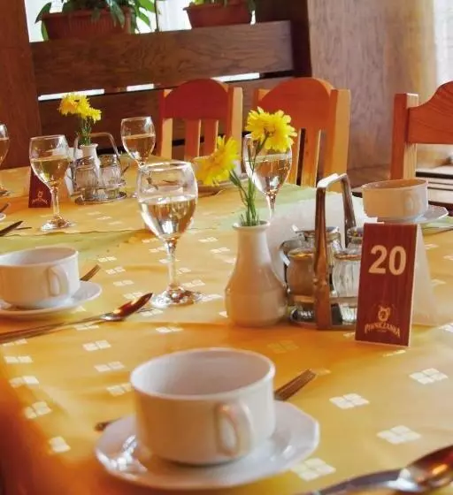 Hotelli Nat Piwniczna Zdroj