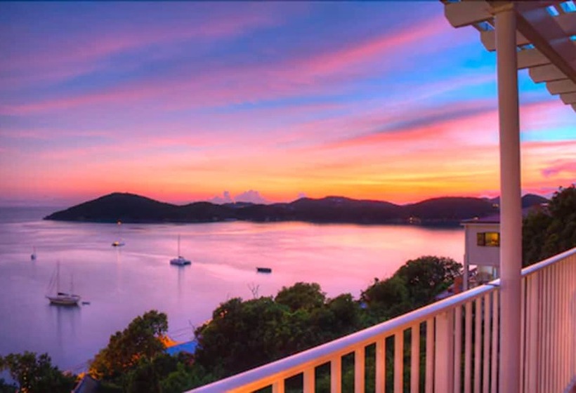 هتل Pirates Pension At Bluebeard S Castle