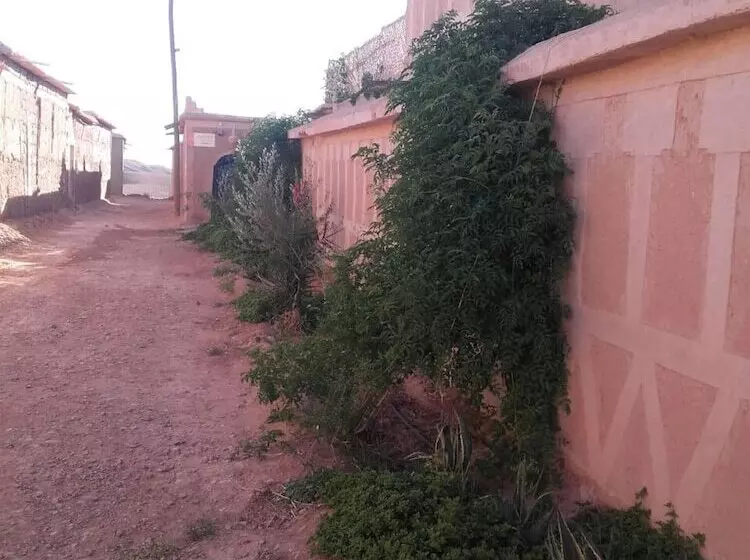 هتل Riad Roses