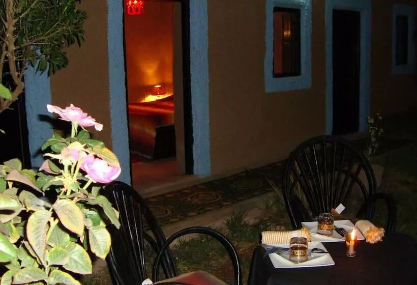هتل Riad Roses