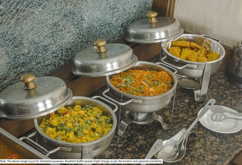 هتل Treebo Surya Yatri Niwas