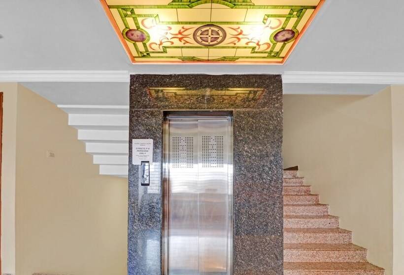 هتل Treebo Surya Yatri Niwas