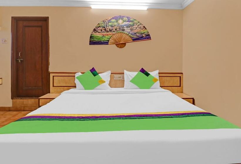 هتل Treebo Surya Yatri Niwas