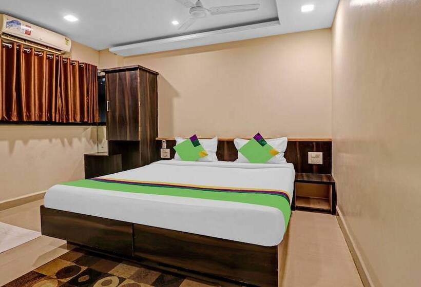 هتل Treebo Surya Yatri Niwas