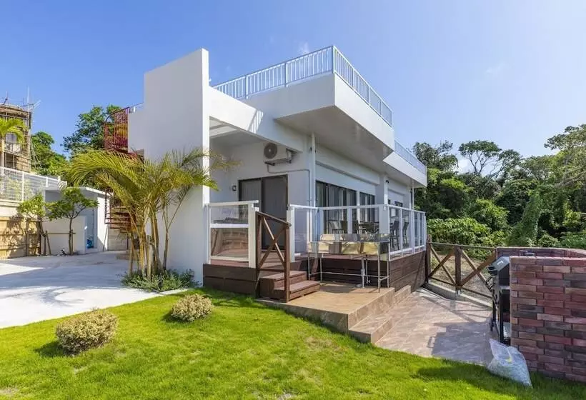 Kouri Ocean Moon Cottage