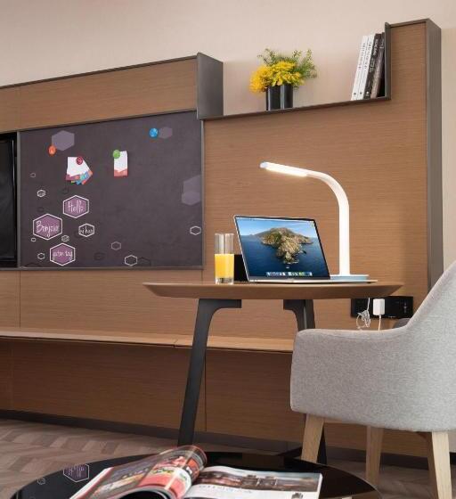 Hampton By Hilton Shenzhen Futian Mangrove Park Apartments