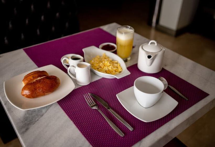 בית מלון כפרי Roswal