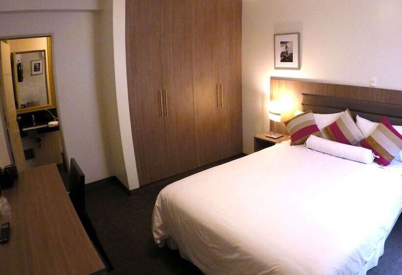 בית מלון כפרי Roswal