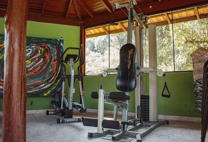 בית מלון כפרי Zululand Bangalôs