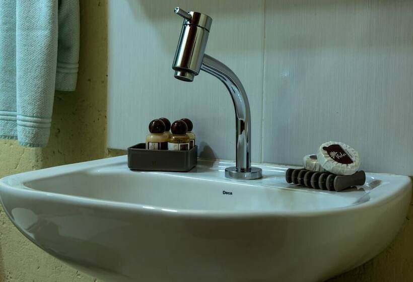 בית מלון כפרי Zululand Bangalôs