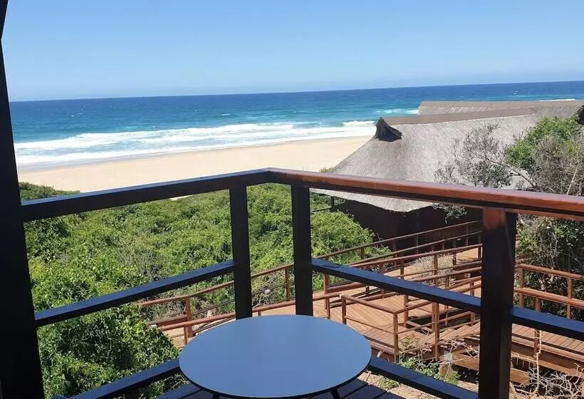 Montebelo Milibangalala Bay Resort