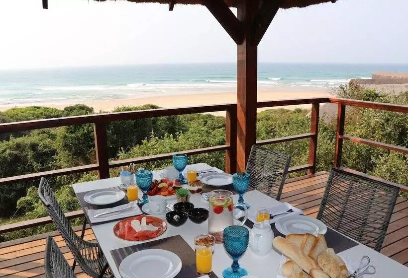 Montebelo Milibangalala Bay Resort