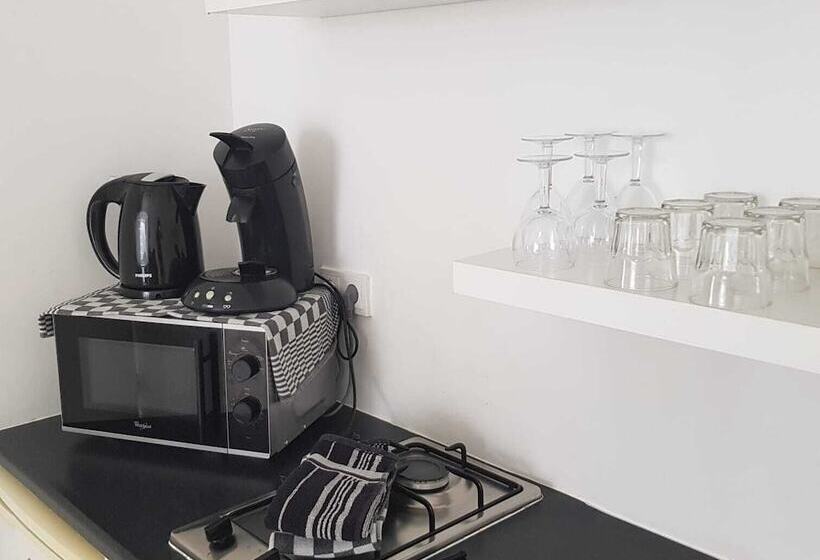 پانسیون B&b Curacao Nv