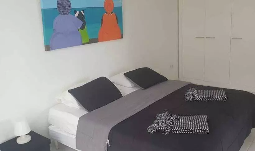 پانسیون B&b Curacao Nv