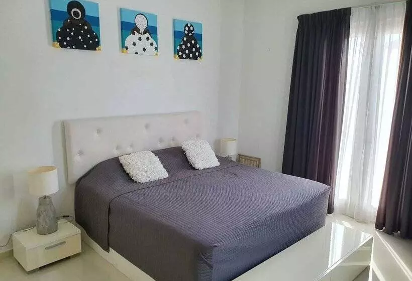 پانسیون B&b Curacao Nv