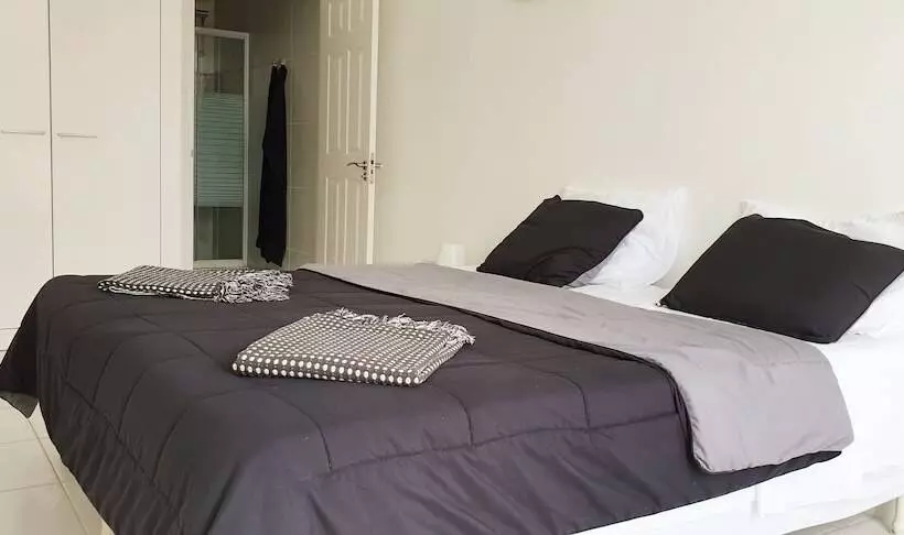 پانسیون B&b Curacao Nv