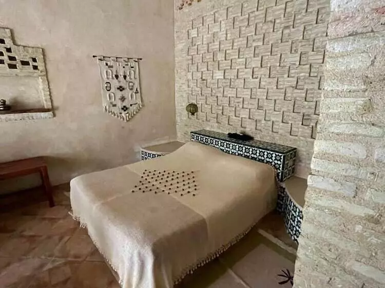 پانسیون Dar Horchani