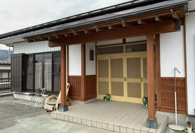 ペンション Guest House En