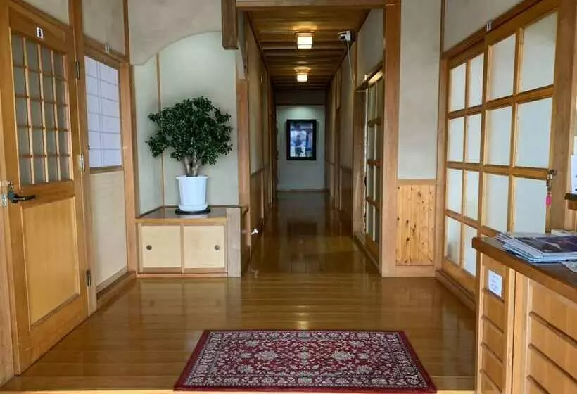 ペンション Guest House En