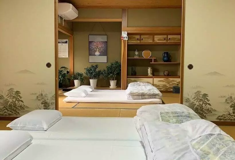 ペンション Guest House En
