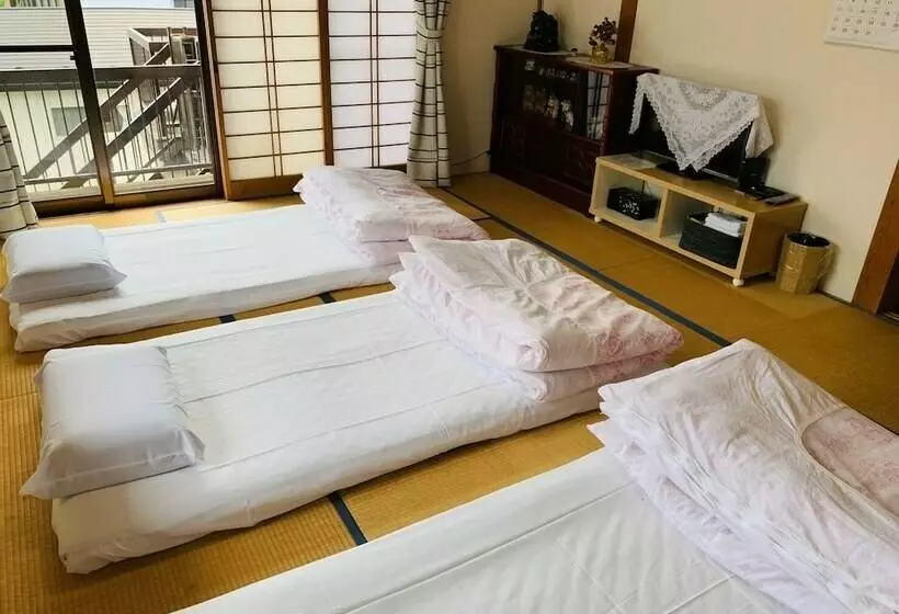 ペンション Guest House En